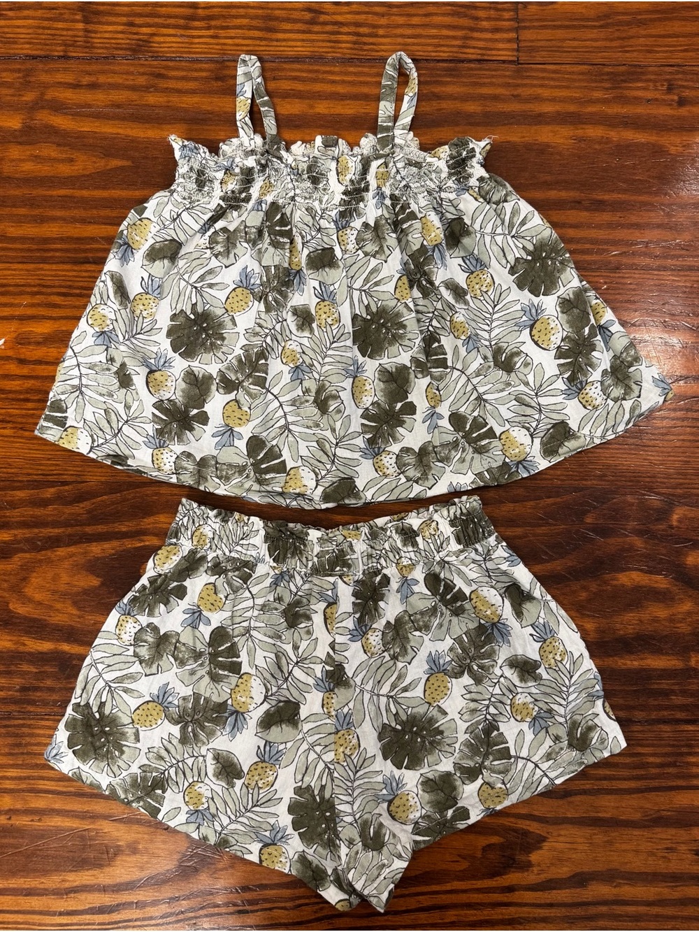 Carter's White Pineapple & Leaf Tank Top and Shorts Set